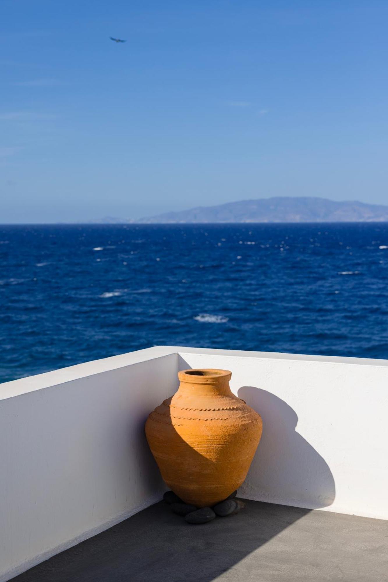 Vrachia Studios & Apartments Oia  Bagian luar foto