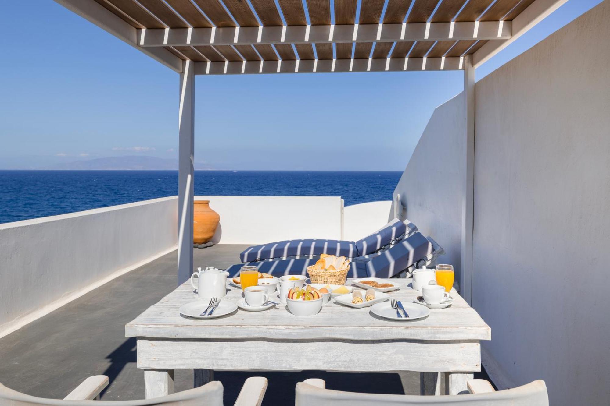 Vrachia Studios & Apartments Oia  Bagian luar foto